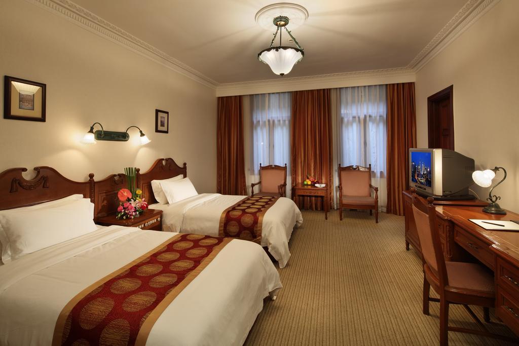 Jin Jiang Pacific Hotel Шанхай Экстерьер фото