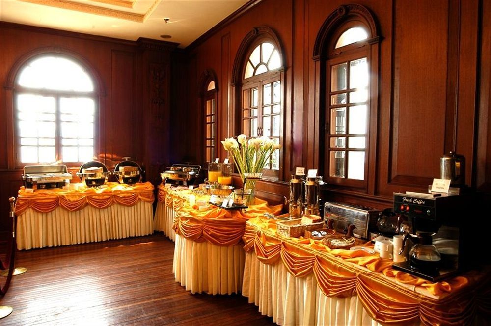 Jin Jiang Pacific Hotel Шанхай Экстерьер фото