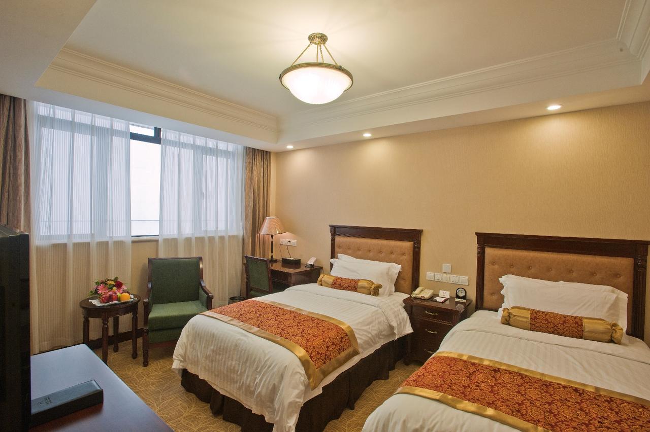 Jin Jiang Pacific Hotel Шанхай Номер фото