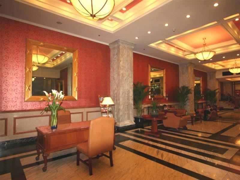 Jin Jiang Pacific Hotel Шанхай Экстерьер фото